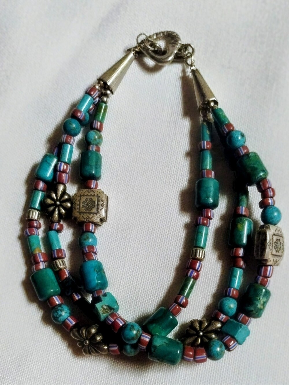 Vintage Southwestern Multi Strand Turquoise Seed Bead Arrow Toggle Bracelet